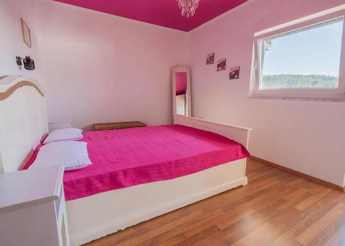 Ahel Apartamento *