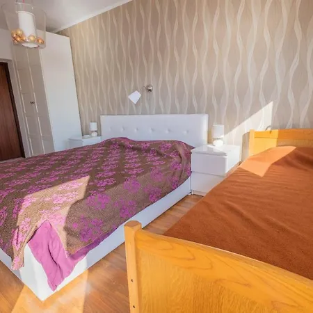Ahel Apartman Jadranovo